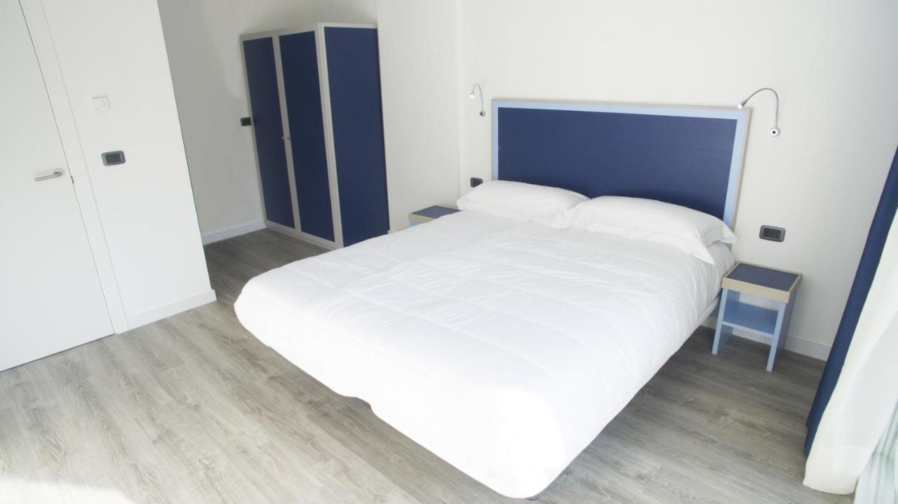 Piamarta Apartments 토스콜라노마데노 외부 사진